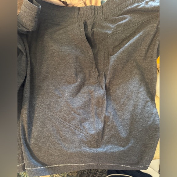 LUNYA Men's Slumberknit™ Short Gray Sz xxl
NWOT - Picture 7 of 7